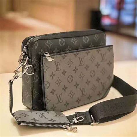 louis vuitton mannen tas|Louis Vuitton handbags men.